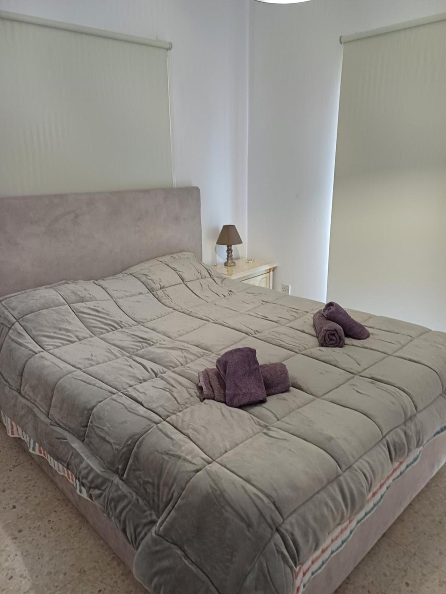 Spacious 2 Bedroom Appartment Near Mall -Internet 1Gbps Paphos Exterior photo